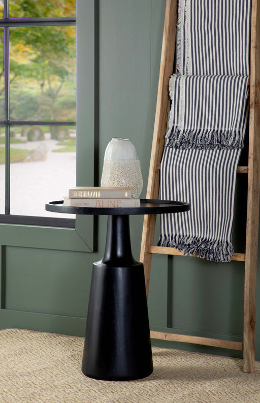 Ixia Round Accent Table - Jax Mattress (Jacksonville, FL)