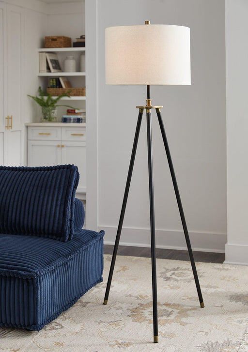 Cashner Floor Lamp - Jax Mattress (Jacksonville, FL)