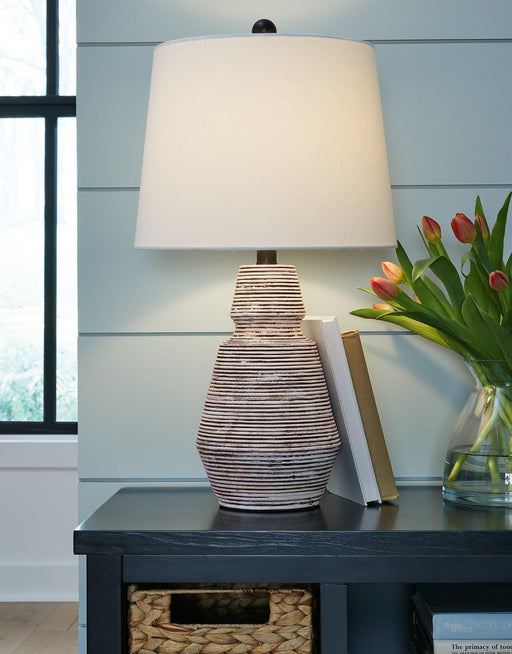 Jairburns Table Lamp (Set of 2) - Jax Mattress (Jacksonville, FL)